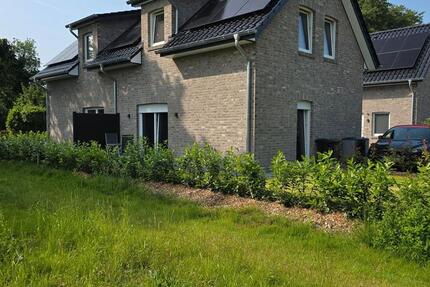 Wohnung Friesoythe - 4 Zimmer, 73 m&sup2;, 950&euro; | Angebot:26237630