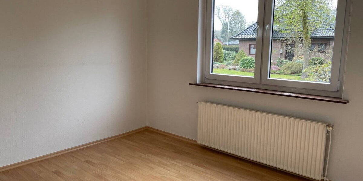 Mehrfamilienhaus, Wohnhaus Hude - 6 Zimmer, 160 m&sup2;, 395.000&euro; | Angebot:26595207