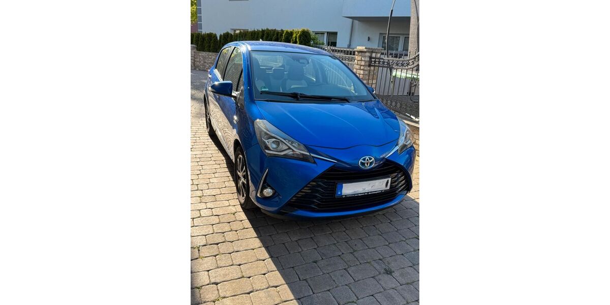 Toyota Yaris 120.500 km 10.900 &euro; Oldenburg 26127