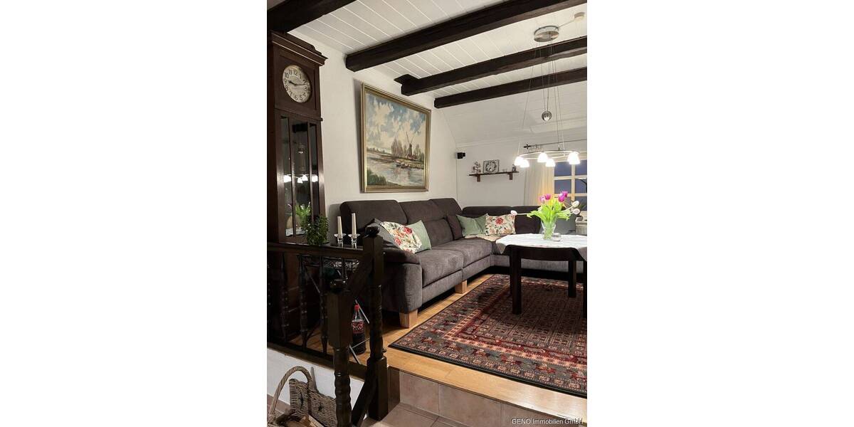 Mehrfamilienhaus, Wohnhaus Berne Weserdeich - 9 Zimmer, 211 m&sup2;, 379.000&euro; | Angebot:26816776
