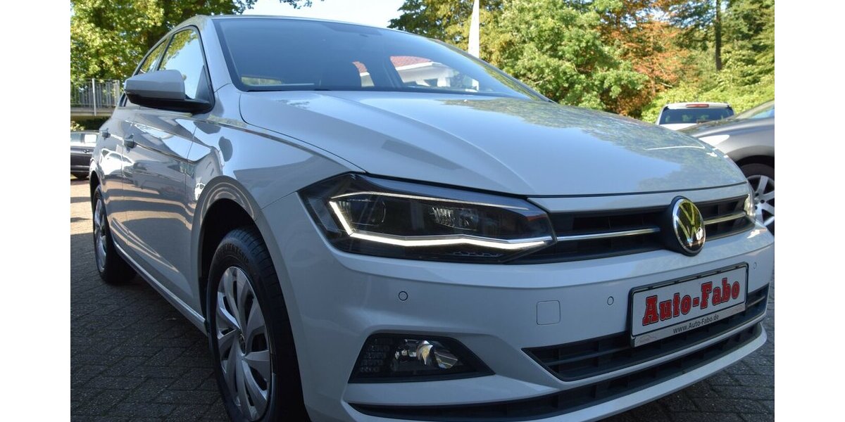 VW Polo 1,0 Comfortline Klima*LED*App-Connect*PDC 51.955 km 14.980 € Rastede 26160