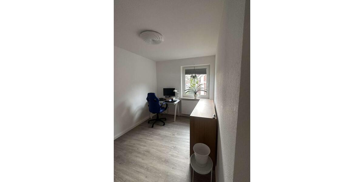 Etagenwohnung Bad Zwischenahn - 3 Zimmer, 80 m&sup2;, 950&euro; | Angebot:26163782