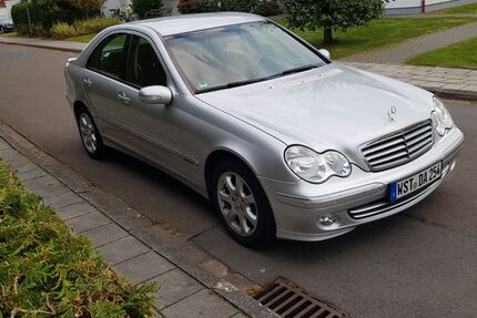Mercedes-Benz C 180 150.000 km 7.500 &euro; Westerstede 26655