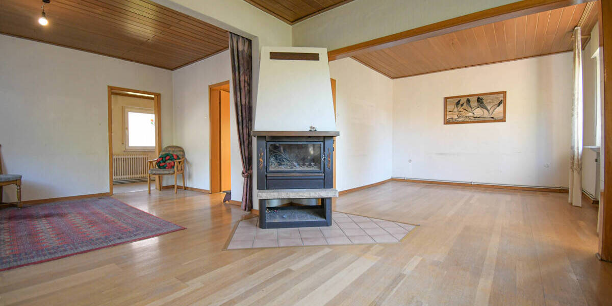 Einfamilienhaus Bösel Edewechterdamm - 4 Zimmer, 143 m&sup2;, 199.000&euro; | Angebot:25692594