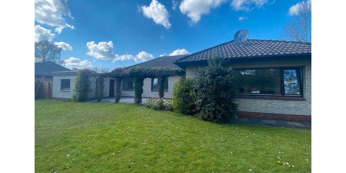 Bungalow Apen - 8 Zimmer, 127 m&sup2;, 1.000&euro; | Angebot:26169615