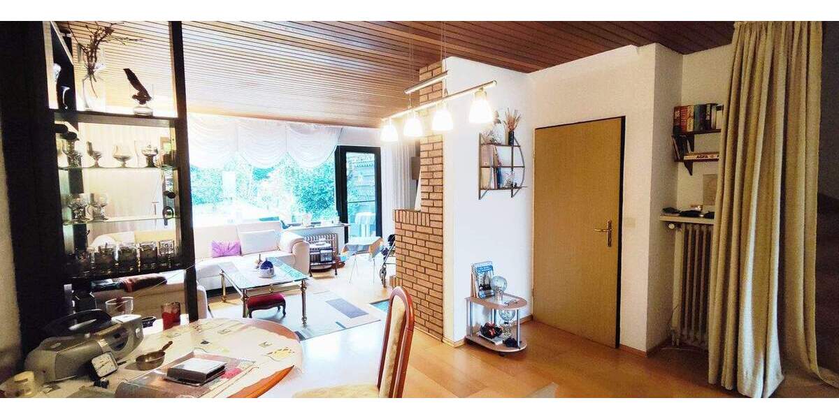 Charmantes Reihenmittelhaus in begehrter Lage von Oldenburg (Bümmerstede) 5 zimmer