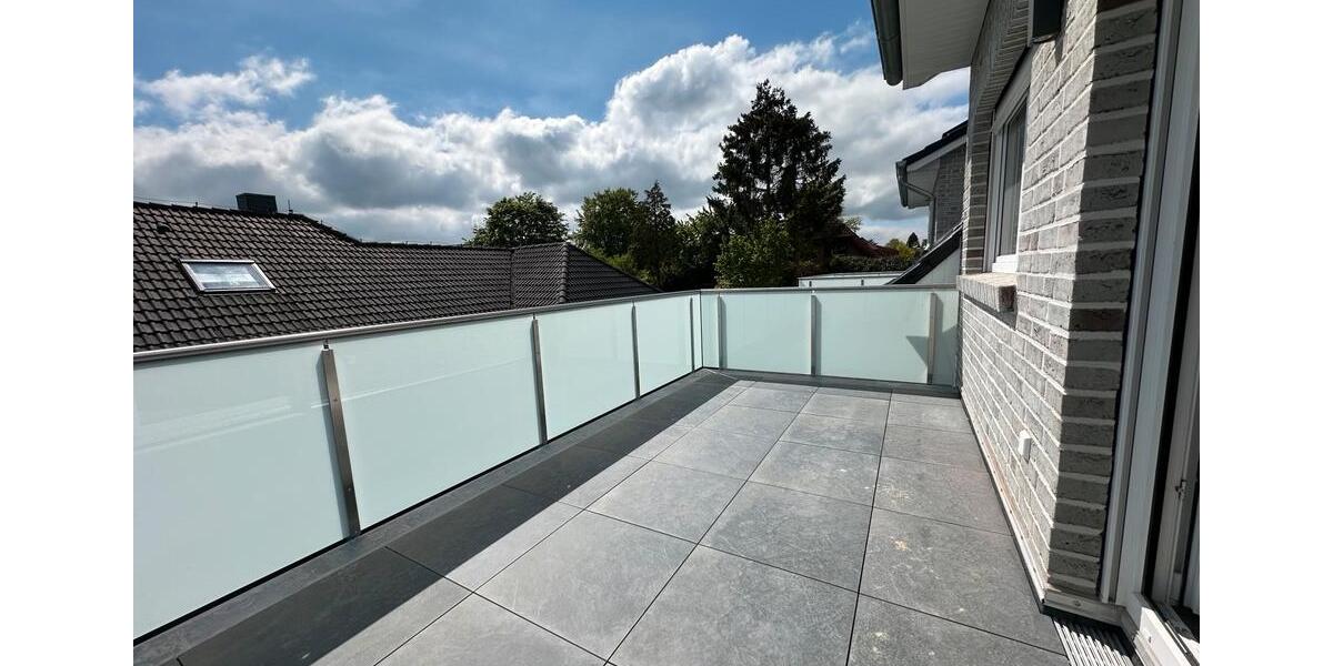 Dachgeschoßwohnung Rastede - 3 Zimmer, 73 m&sup2;, 318.000&euro; | Angebot:26550318