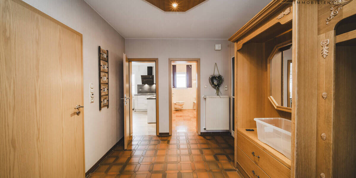 Mehrfamilienhaus, Wohnhaus Garrel - 1 Zimmer, 228 m&sup2;, 555.000&euro; | Angebot:26217998