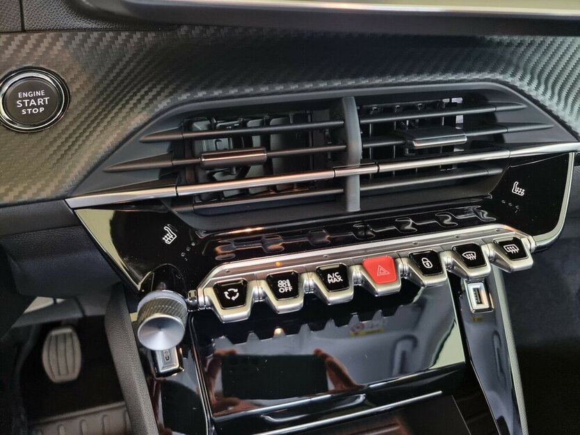 208 Allure Pack 100 APP LED i-Cockpit Kamera