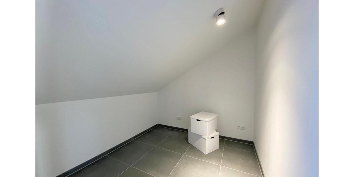 Reihenhaus Rastede - 5 Zimmer, 123 m&sup2;, 1.550&euro; | Angebot:23226670