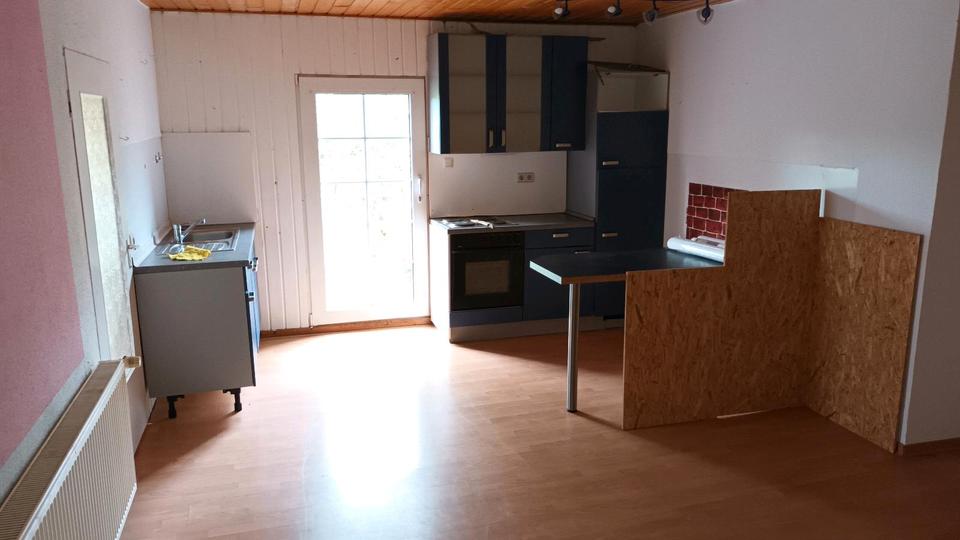 Einfamilienhaus Apen - 10 Zimmer, 350 m&sup2;, 240.000&euro; | Angebot:27195364