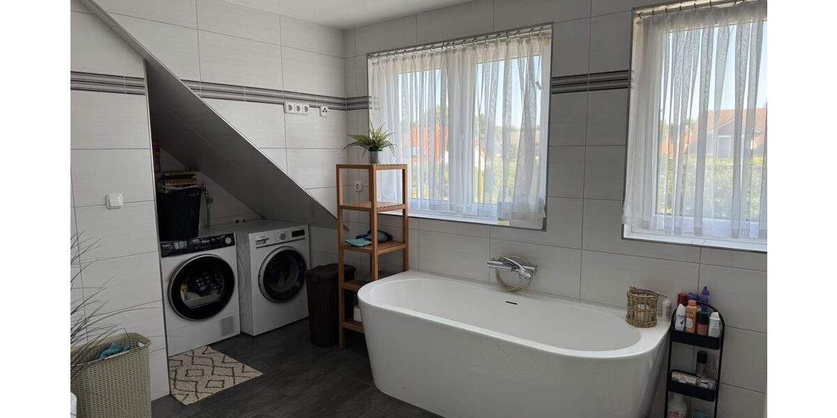 Einfamilienhaus Wiefelstede / Ofenerfeld Ofenerfeld - 8 Zimmer, 217 m&sup2;, 549.000&euro; | Angebot:25729364