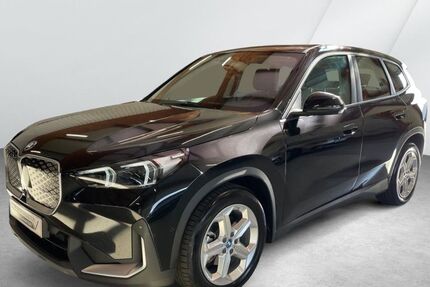 BMW iX1 10.004 km 40.900 € Bremen 28757