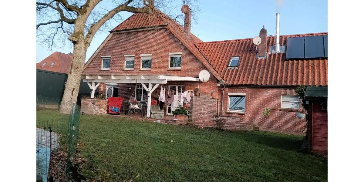 Mehrfamilienhaus, Wohnhaus Edewecht - 10 Zimmer, 360 m&sup2;, 549.000&euro; | Angebot:25217152