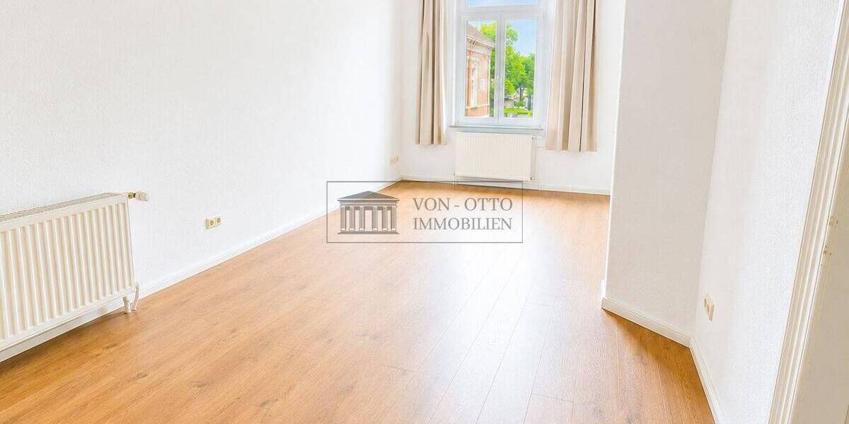 Mehrfamilienhaus, Wohnhaus Delmenhorst Mitte - 9 Zimmer, 435 m&sup2;, 695.000&euro; | Angebot:26862895