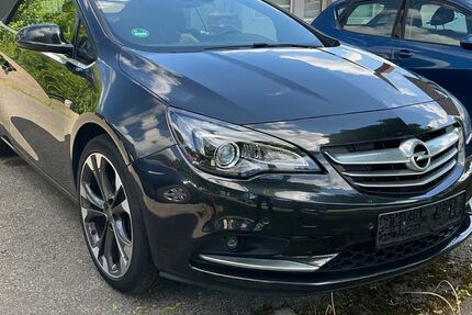 Opel Cascada 136.000 km 7.900 &euro; Varel 26316