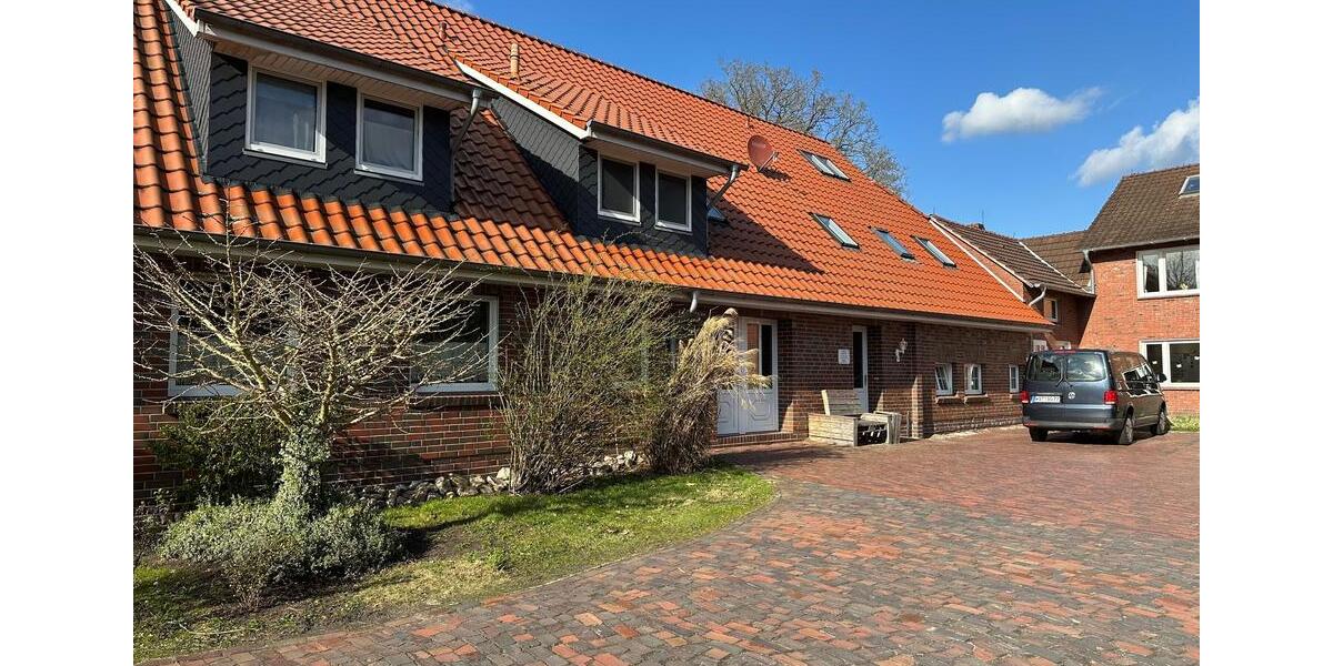 Reihenhaus Westerstede - 3 Zimmer, 172 m&sup2;, 950&euro; | Angebot:26131169