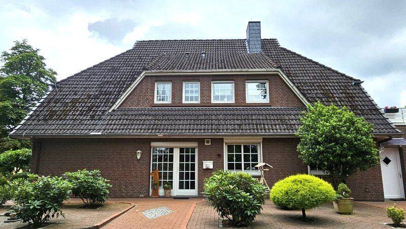 Ihre Liebsten in der Nähe im top gepflegten und geräumigen 2-Familienhaus! 0 % Käuferprovision!