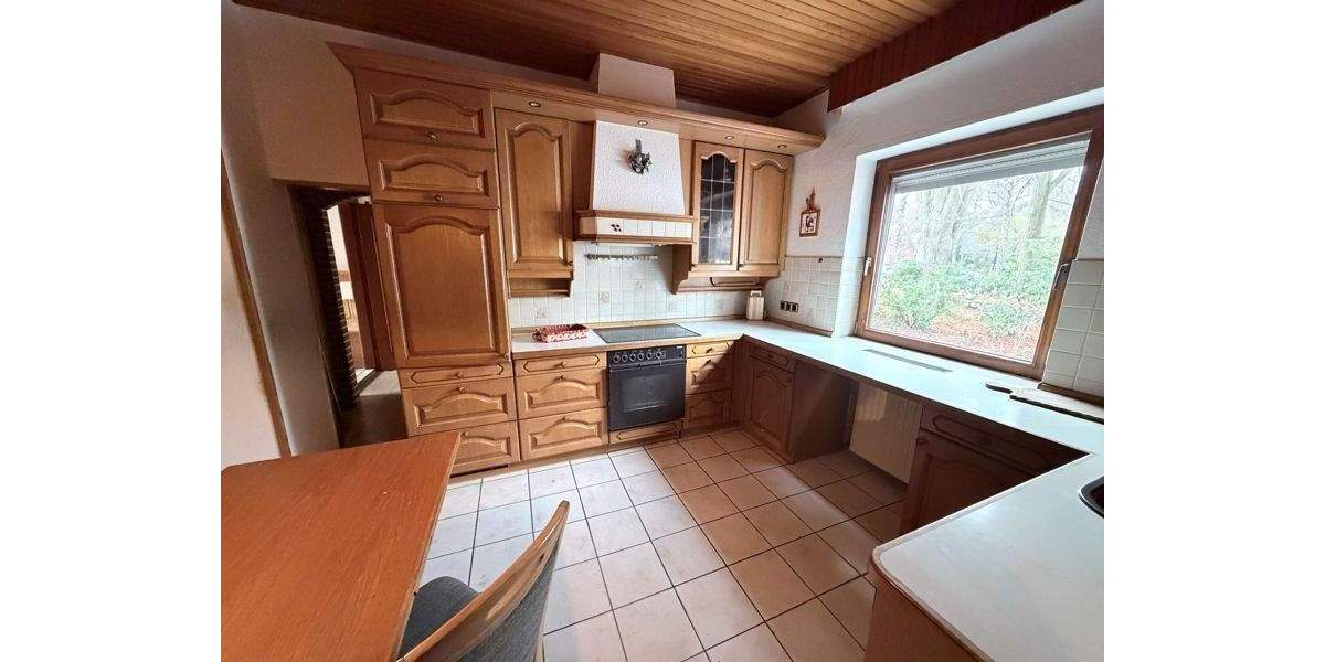 Einfamilienhaus Schwanewede / Neuenkirchen Neuenkirchen - 8 Zimmer, 239 m&sup2;, 319.000&euro; | Angebot:24825783