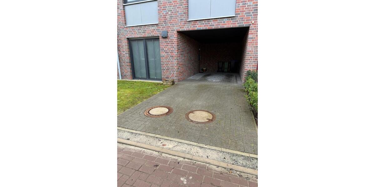 Lichtdurchflutete 2(ggf.3)-Zimmer-Wohnung mit Carport und Garten 2 zimmer