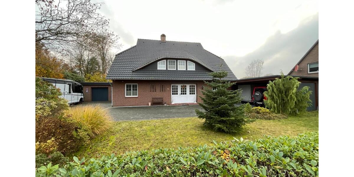 Einfamilienhaus Edewecht - 8 Zimmer, 230 m&sup2;, 595.000&euro; | Angebot:24769412