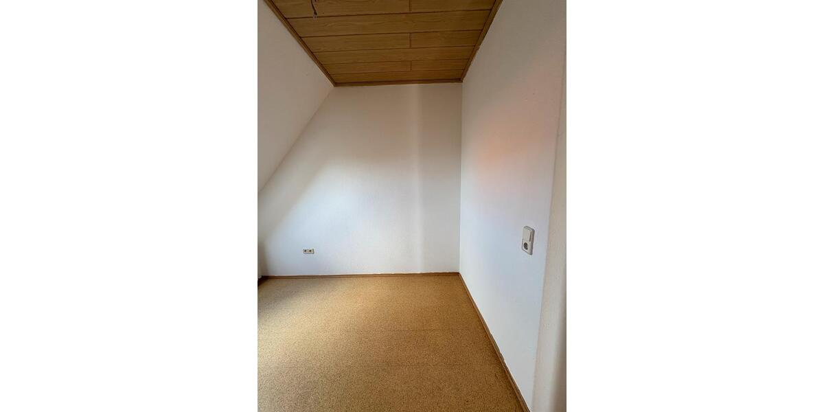 Dachgeschoßwohnung Oldenburg Alexandersfeld - 3 Zimmer, 68 m&sup2;, 980&euro; | Angebot:26445273