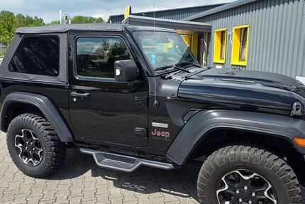 Jeep Wrangler 65.900 km 45.490 &euro; Apen 26689