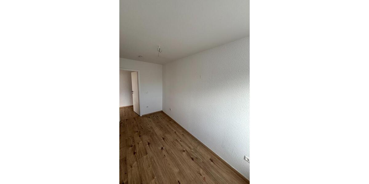 Etagenwohnung Delmenhorst Deichhorst - 3 Zimmer, 66 m&sup2;, 943&euro; | Angebot:25431021