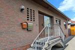 Erdgeschoss-Wohnung im 2-Familienwohnhaus !