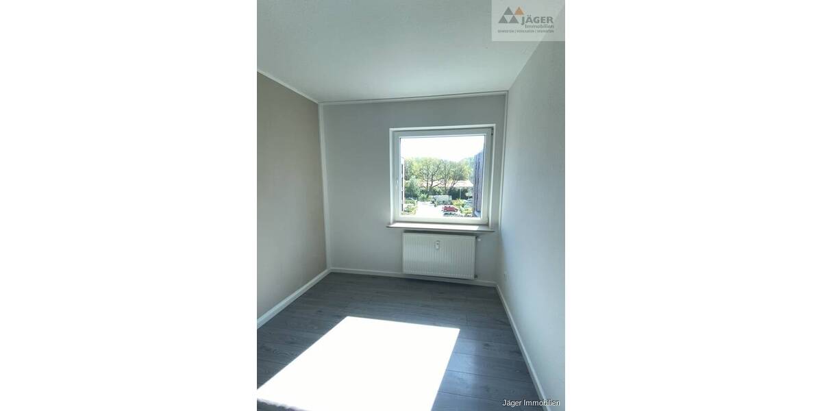 Etagenwohnung Oldenburg Kreyenbrück - 3 Zimmer, 65 m&sup2;, 715&euro; | Angebot:26805034