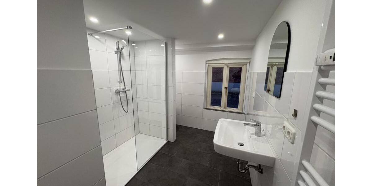 Charmante Souterrain Wohnung in zentraler Lage in Oldenburg 2 zimmer