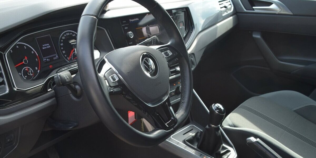 VW Polo Highline TSI Navi*Climatr.*ACC*Allseason 41.085 km 15.980 € Rastede 26160