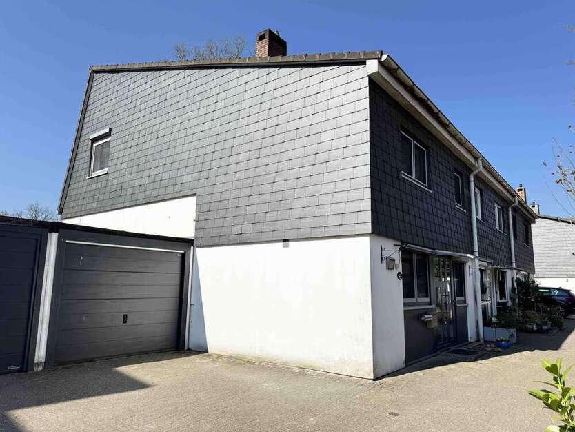 Haus zum Kaufen in Oldenburg 335.000 € 118 m²