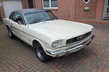 Ford Mustang 121.000 km 55.000 &euro; Hatten 26209