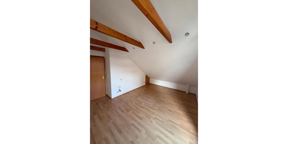 Doppelhaushälfte Rastede - 7 Zimmer, 160 m&sup2;, 435.000&euro; | Angebot:26940655