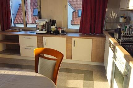 Schön möblierte Wohnung mit Wintergarten, Terrasse und Stellplatz zimmer