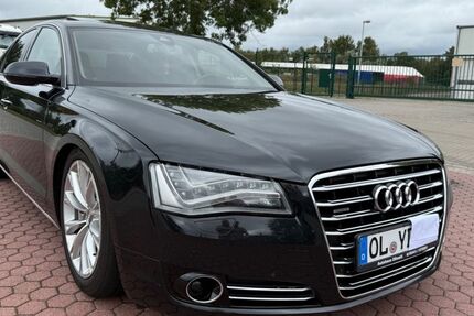 Audi A8 167.000 km 15.499 &euro; Oldenburg 26125