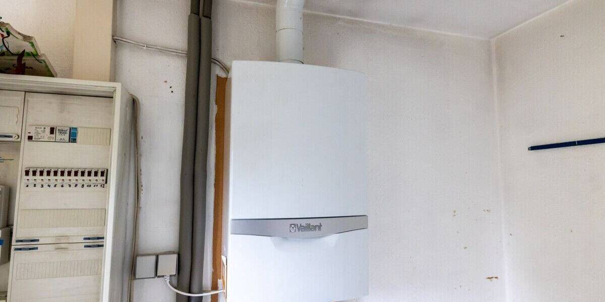 *** BUNGALOW mit offener WOHNKÜCHE und idyllischer VERANDA - DOPPELCARPORT inklusive *** 3 zimmer