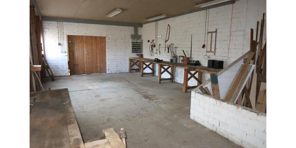 Bauernhaus, Landhaus Westerstede - 10 Zimmer, 310 m&sup2;, 659.000&euro; | Angebot:25377851