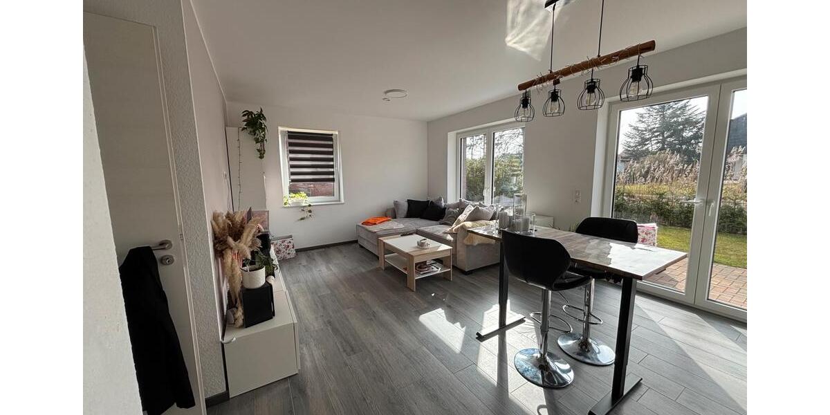 Erdgeschoßwohnung Jade - 2 Zimmer, 55 m&sup2;, 750&euro; | Angebot:25404051