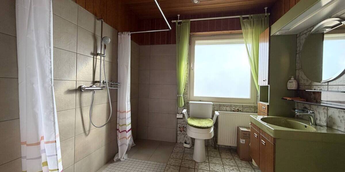 Einfamilienhaus Wardenburg / Achternmeer Achternmeer - 8 Zimmer, 194 m&sup2;, 349.000&euro; | Angebot:26595809