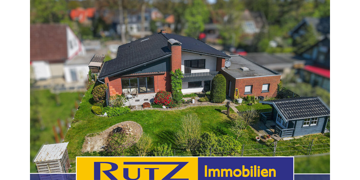 Ganderkesee-Schierbrok Renoviertes Einfamilienhaus in Feldrandlage mit Keller, Garage und EBK - Einfamilienhaus Ganderkesee | Angebot:26366702