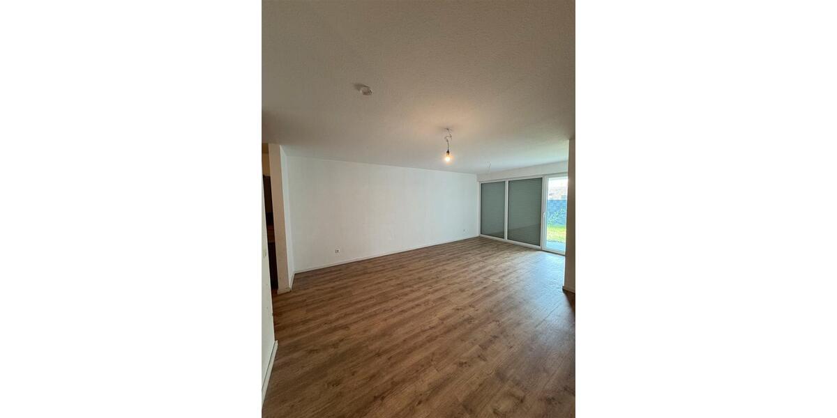 Erdgeschoßwohnung Oldenburg Bürgeresch - 3 Zimmer, 94 m&sup2;, 1.500&euro; | Angebot:22986845