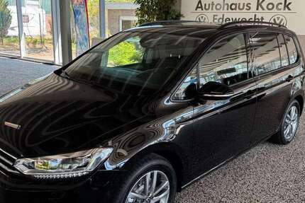 VW Touran 1.500 km 36.449 &euro; Edewecht 26188