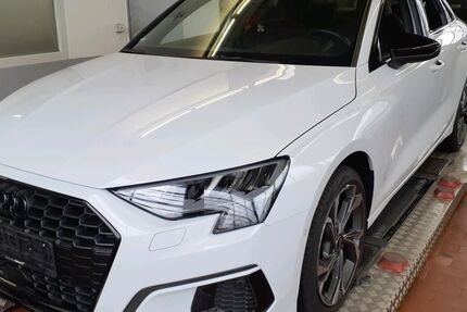 Audi A3 21.300 km 28.800 &euro; Rastede/ Wahnbek 26180