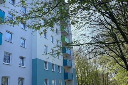 Helle 2-Zimmer-Wohnung mit Balkon zimmer