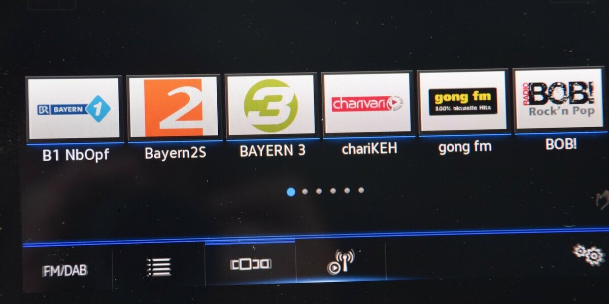 VW Polo Highline TSI Navi*Climatr.*ACC*Allseason 41.085 km 15.980 € Rastede 26160