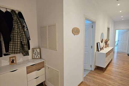 Wohnung Oldenburg - 3 Zimmer, 95 m&sup2;, 1.144&euro; | Angebot:27355292