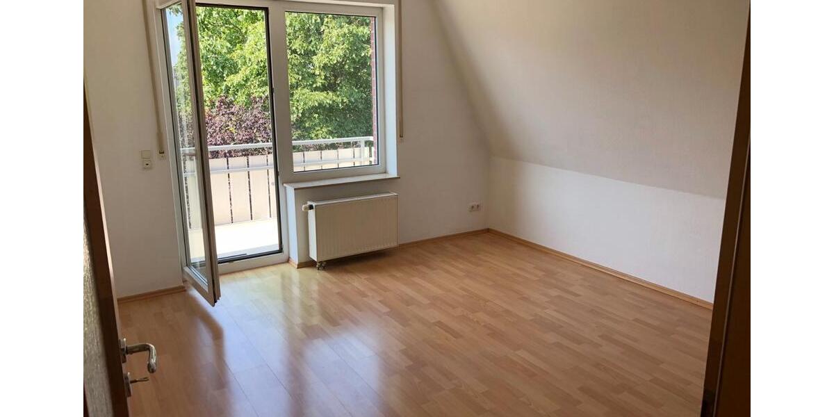 Dachgeschoßwohnung Delmenhorst - 2 Zimmer, 46 m&sup2;, 120.000&euro; | Angebot:26256149