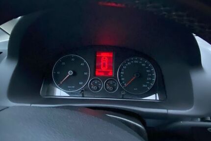 VW Touran 270.000 km 3.000 &euro; Oldenburg 26123